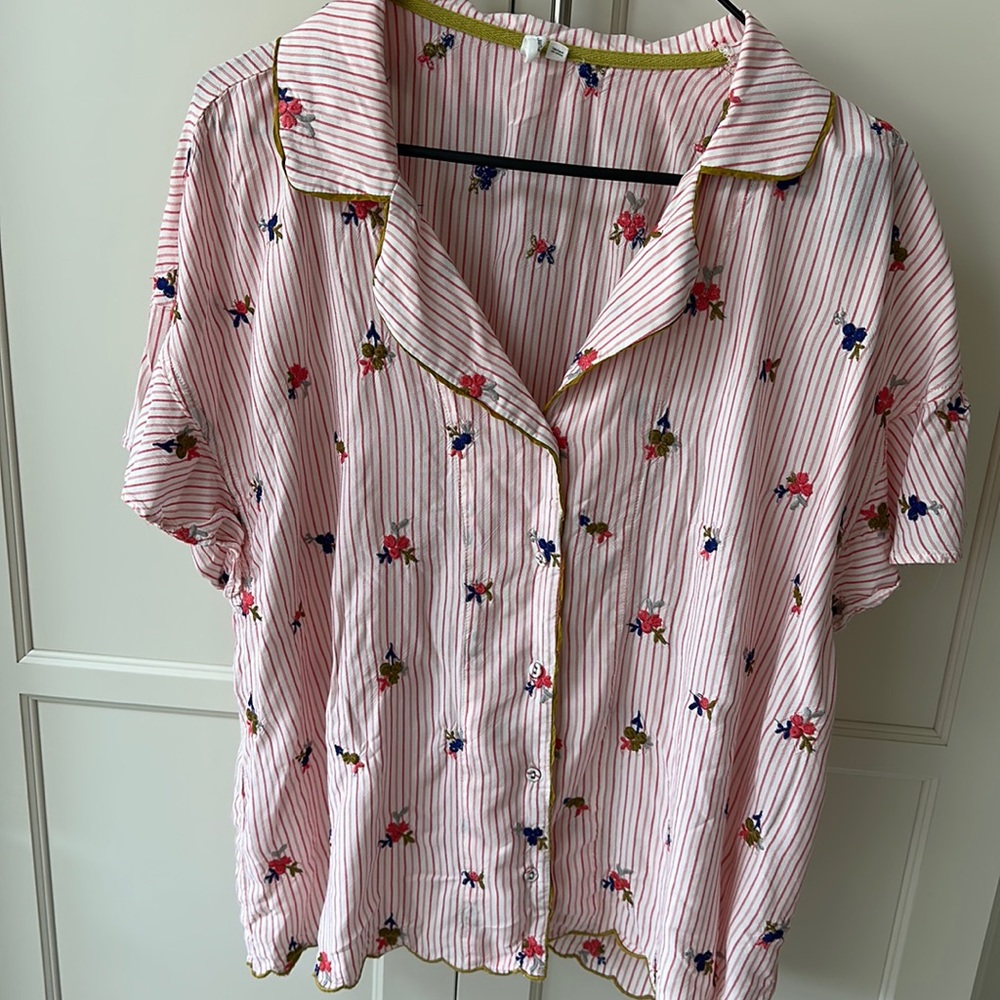 XL Anthropologie embroidered pj set.